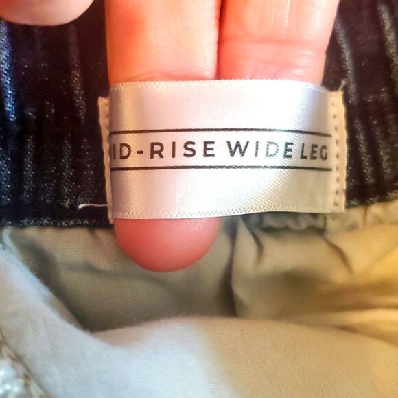 LANE BRYANT Pull-On High-Rise Cozy Wide Leg Jean - Medium Wash Size 16 - Picture 8 of 9